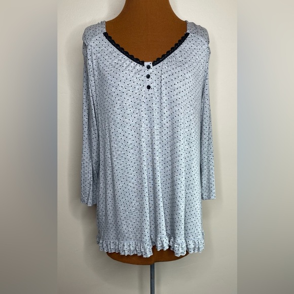 NWT DKNY Gray and Black Polka Dot Blouse Ruffle Hem Size Large - Picture 1 of 7